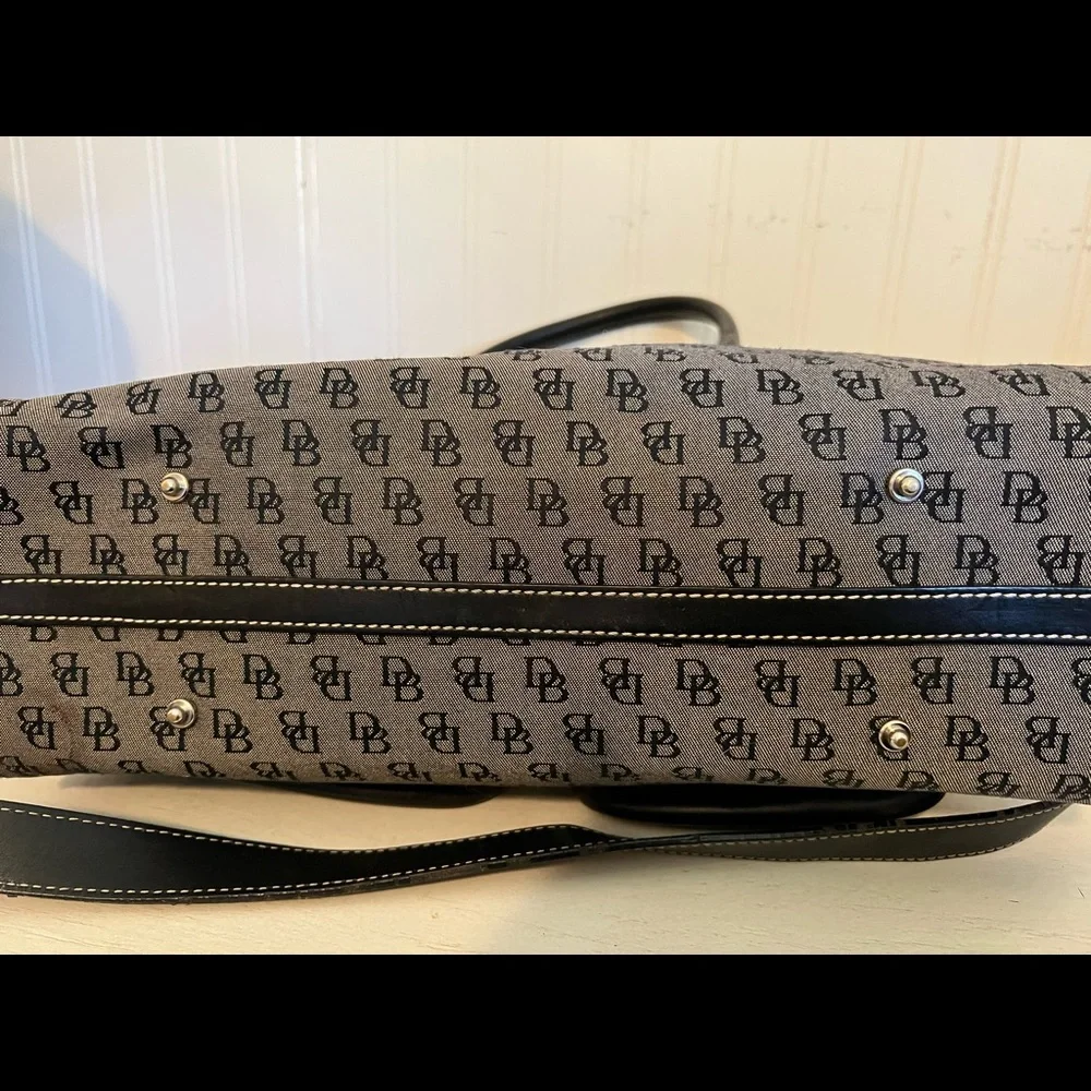 vintage dooney & bourke signature leather and canvas satchel logo